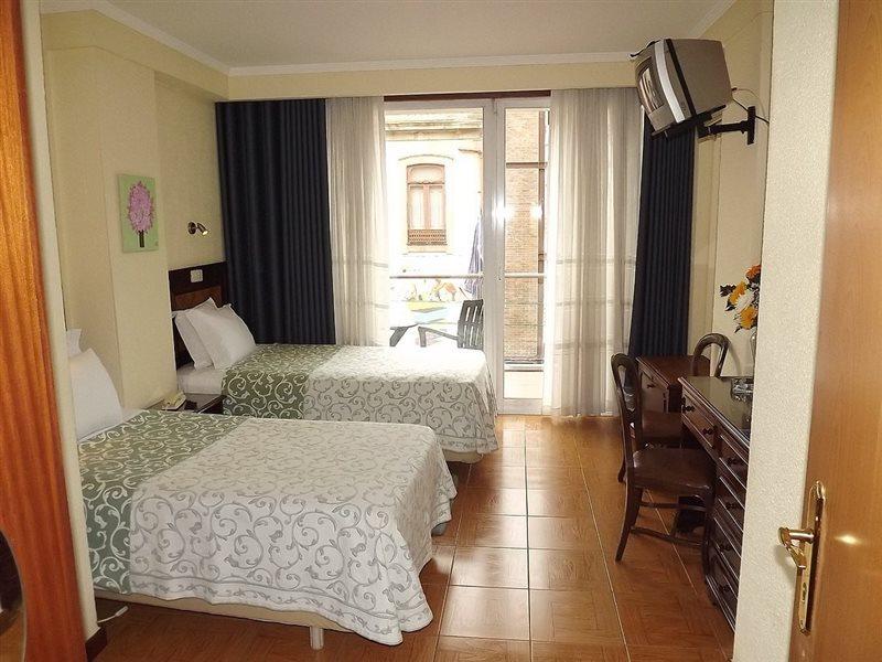 מטוסיניוס Hotel Porto Mar מראה חיצוני תמונה