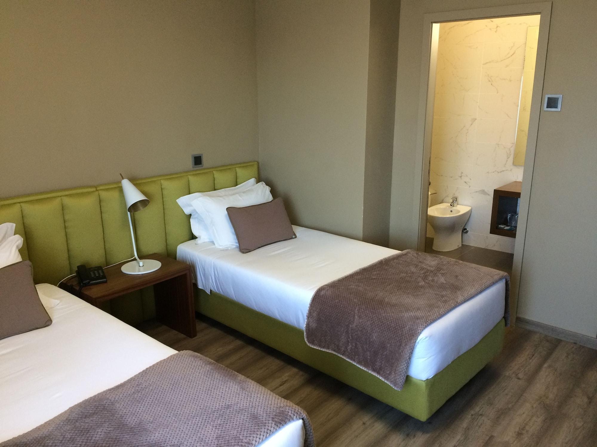 מטוסיניוס Hotel Porto Mar מראה חיצוני תמונה