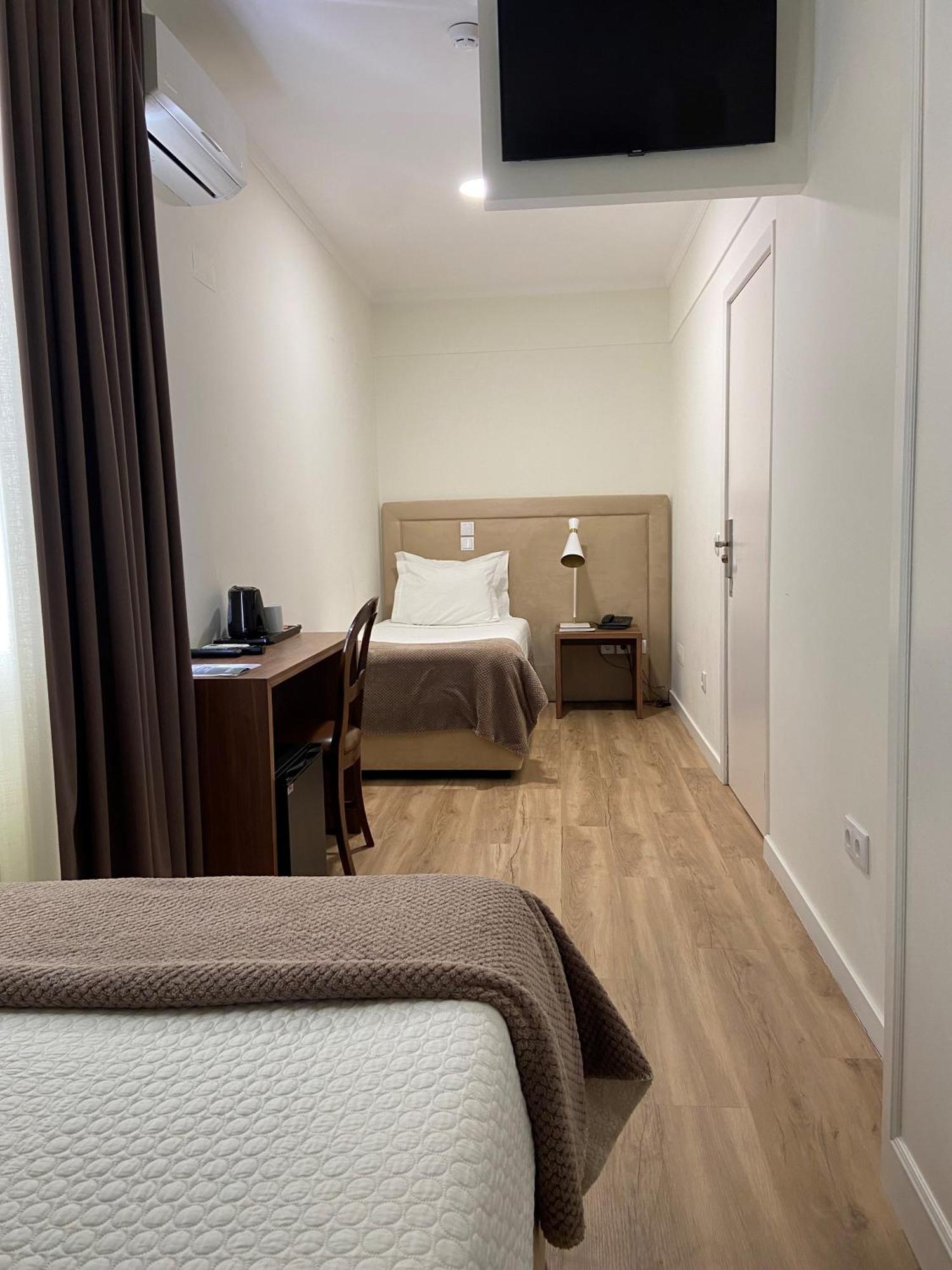 מטוסיניוס Hotel Porto Mar מראה חיצוני תמונה
